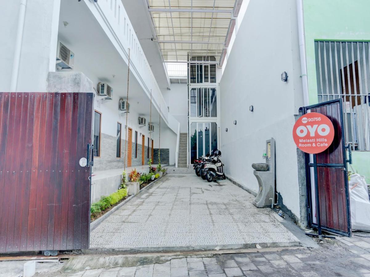 Oyo Flagship 90756 Melasti Hills Room & Cafe Ungasan Eksteriør bilde