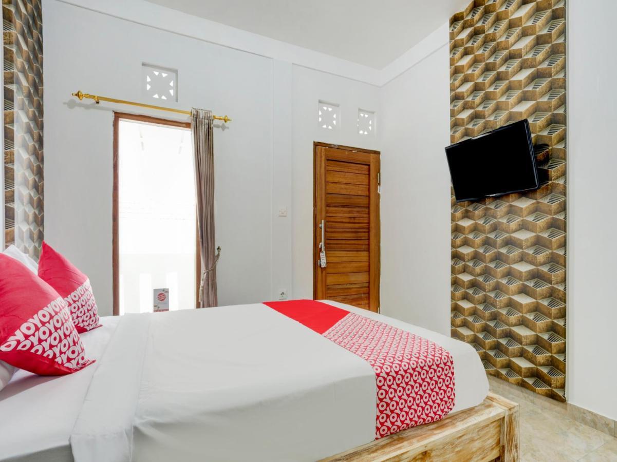 Oyo Flagship 90756 Melasti Hills Room & Cafe Ungasan Eksteriør bilde
